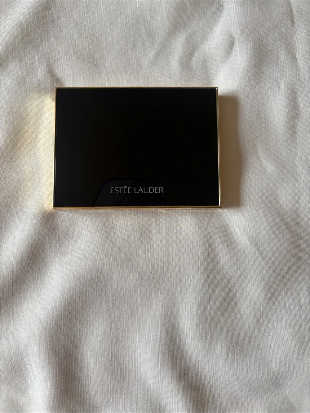 Estee Lauder Six-Shade Palette in Cream, Pink, Taupe, Brown, Plum, Black